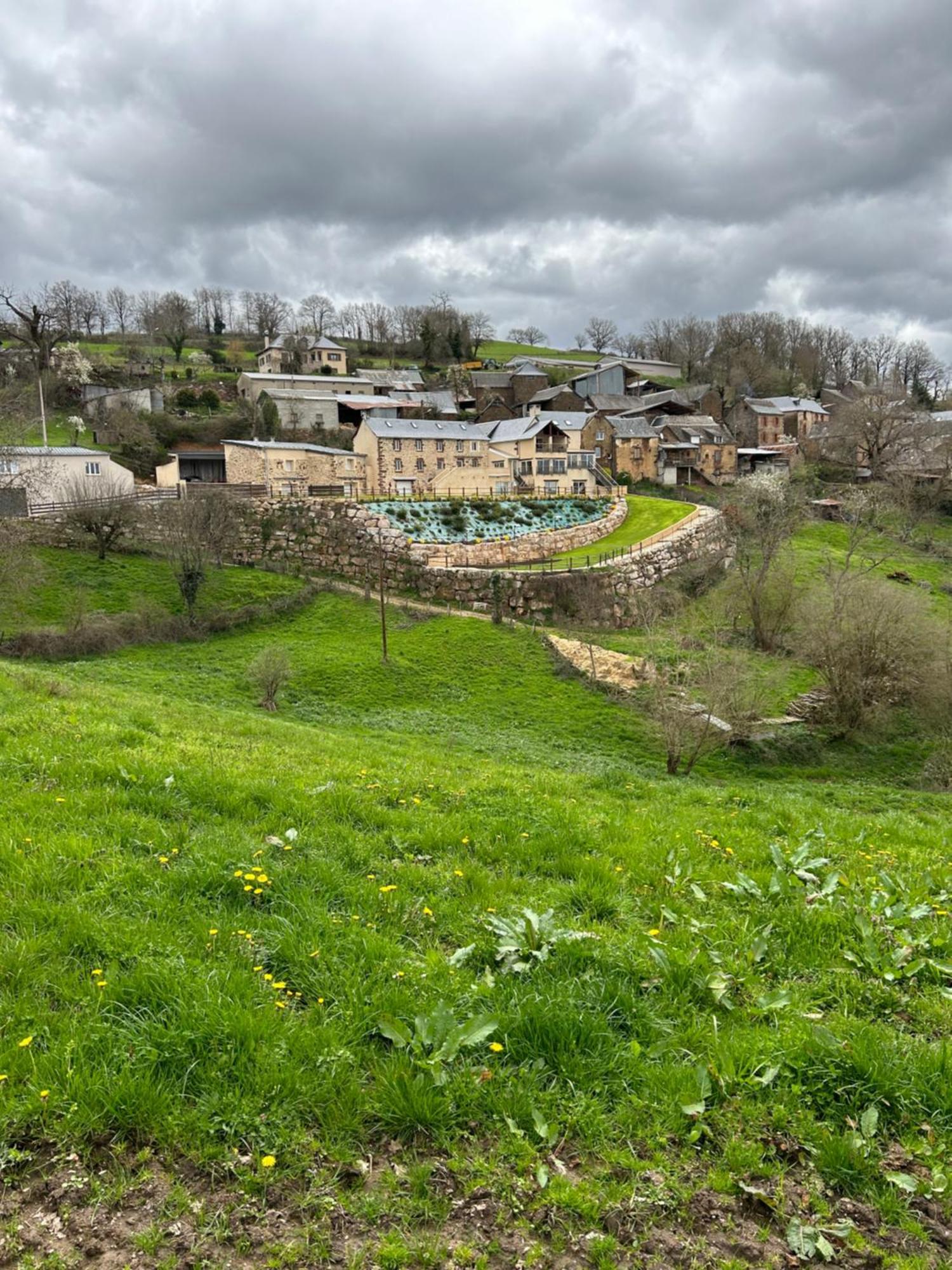 Le Domaine Du Bez Gite De Michel Piscine Sauna Hammam Spa Saint-Laurent-dʼOlt Eksteriør billede